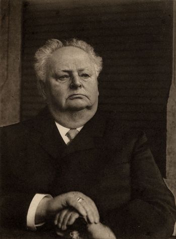 Altersporträt des Stifters Carl Ernst Otto Weigang. Um 1912.