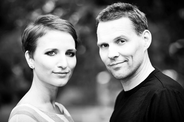 Schwarz-Weiß Bild: Elena Janis und Wolfgang Torkler
