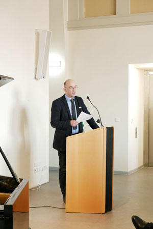 Lohse-Eroeffnung-Boehmer-Begruessung-_300x450web